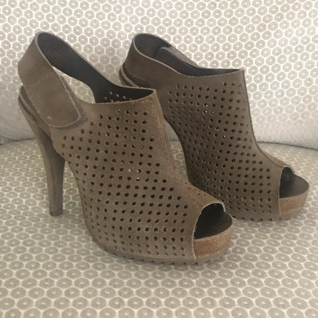 Pedro Garcia Heels 8m